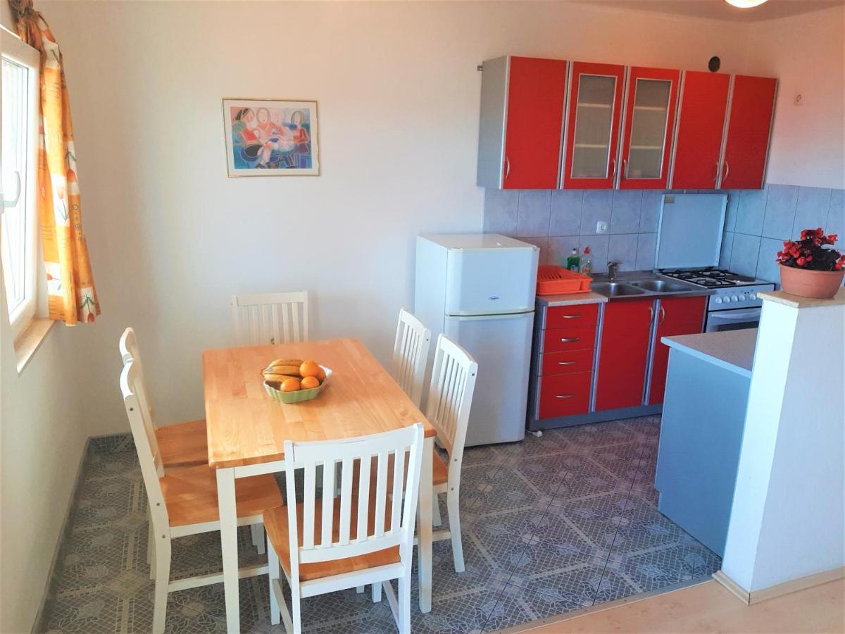 Cozy Apartments With Sea View Novi Vinodolski Extérieur photo